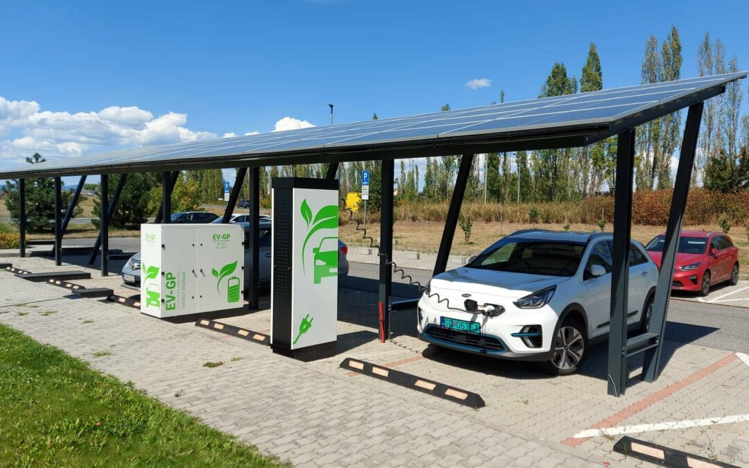 EV-GP na Salóne Elektromobilov 2023 Košice: Obnoviteľné zdroje, batériové úložiská a návratnosť investície